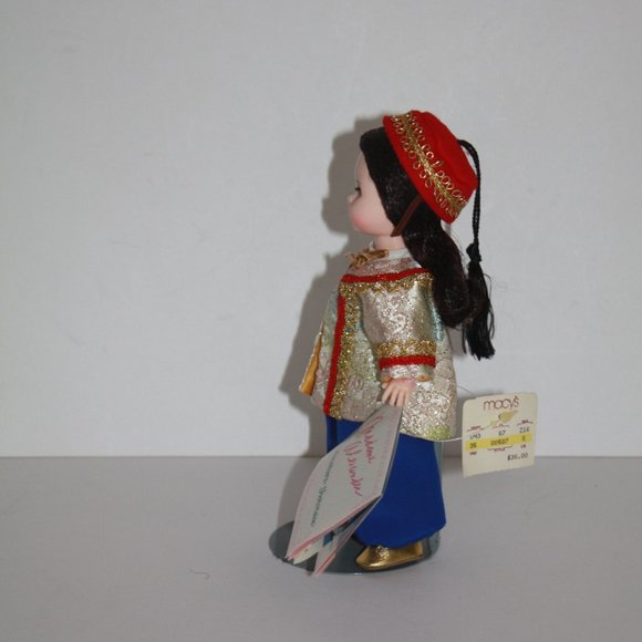 Madame Alexander Vintage 'Turkey' Doll in Original Box #587 - Picture 6 of 9